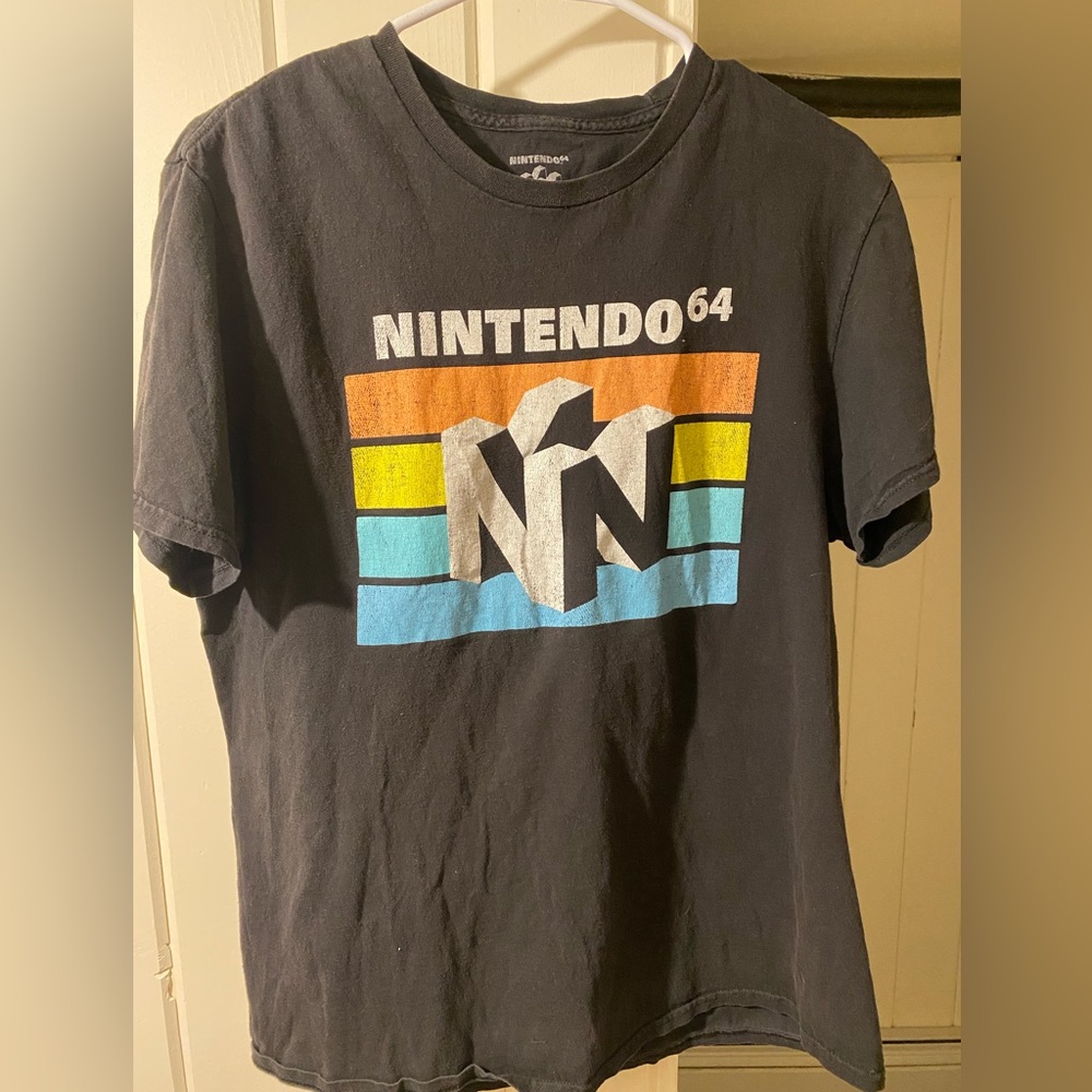 Nintendo 64 T-shirt Men’s size L